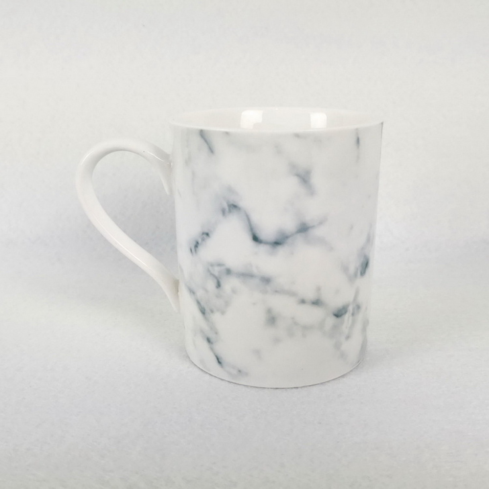 New Bone China Porcelain Low MOQ Decal Printing Custom Coffee Personalized Ceramic Mug for Christmas