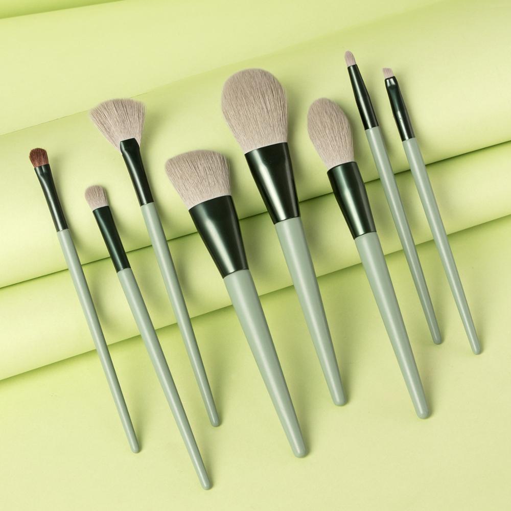 Cosmetic Make Up Brushes Eyeshadow Fan Highlighter Brush