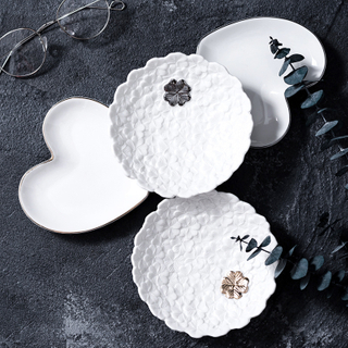 Nordic Heart Shape Clover Ceramic Plate Dish Small Jewelry Trinket Dish Decorative Tray Porcelain Saucer Home Ceramic Crafts