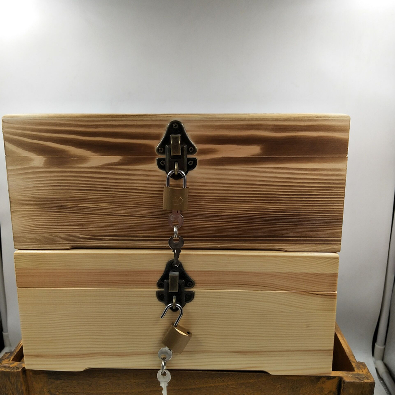 Large Pine Wood Box Rectangular Locking Storage Box Box Gift Box Post Christmas Trees Wooden