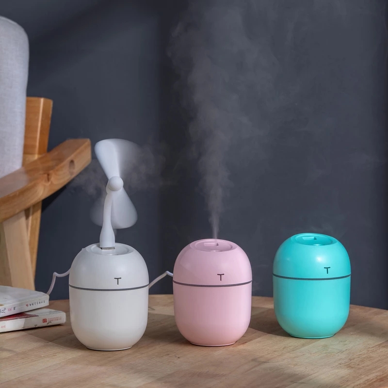 Ultrasonic Mini Air Humidifier 200ML Aroma Essential Oil Diffuser Home Car USB Fogger Mist Maker with LED Night Lamp 2020 New