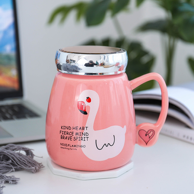 Hot-selling New Style Cartoon Mirror Face Lid Panda Office Gift Ceramic Mug with Color Cover