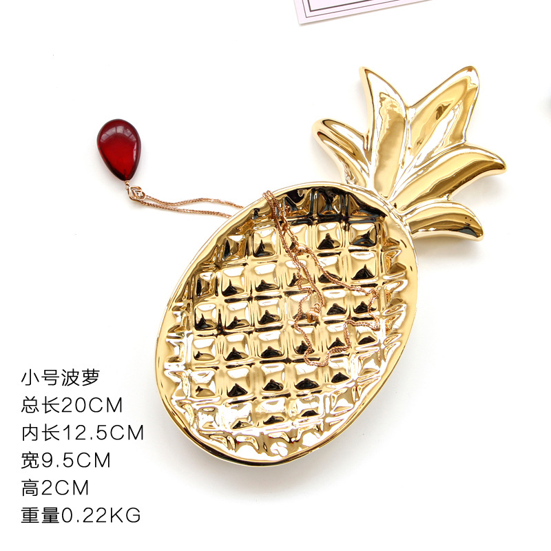 Home Decoration Real Gold Line Heart Pattern Ceramic Ring Holder Dish for Jewelry