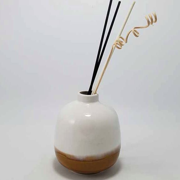 Brand New Ceramic Aroma Flower Reed Diffuser with High Quality
