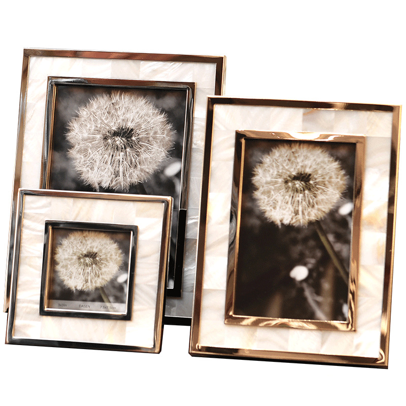 Custom Made New Promotion Zinc Alloy Photo Frame for Decoration